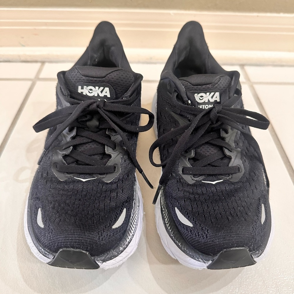 Womens Hoka One One Clifton 8 Black Running Sneakers Shoes 1119394 BWHT S: 6 B - Picture 2 of 10